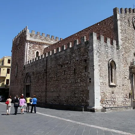 Alojamento de Acomodação e Pequeno-almoço Duomo Di 3*